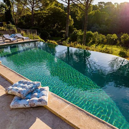 Guest House Encantada Nimes Luaran gambar